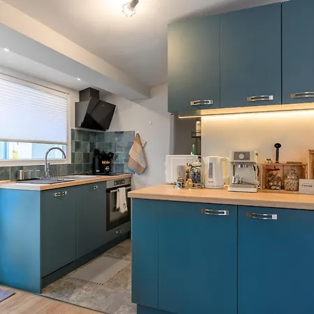 Stylish Flat Near The Sea Garden With Terrace Varna